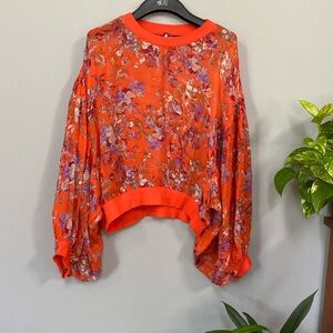 Free people floral top .